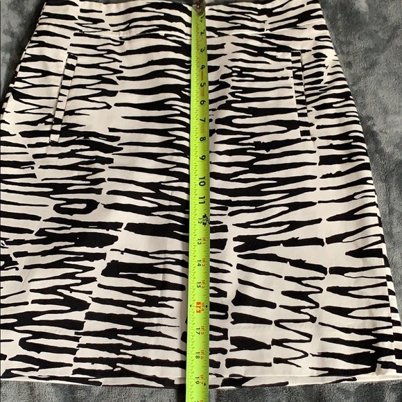 Trina Turk collection skirt - Picture 6 of 8